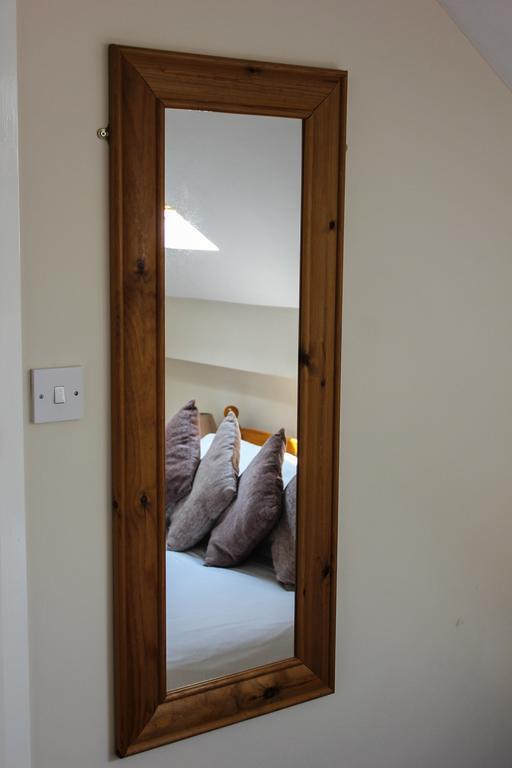 הוקלי הית' Eden End Guest House מראה חיצוני תמונה